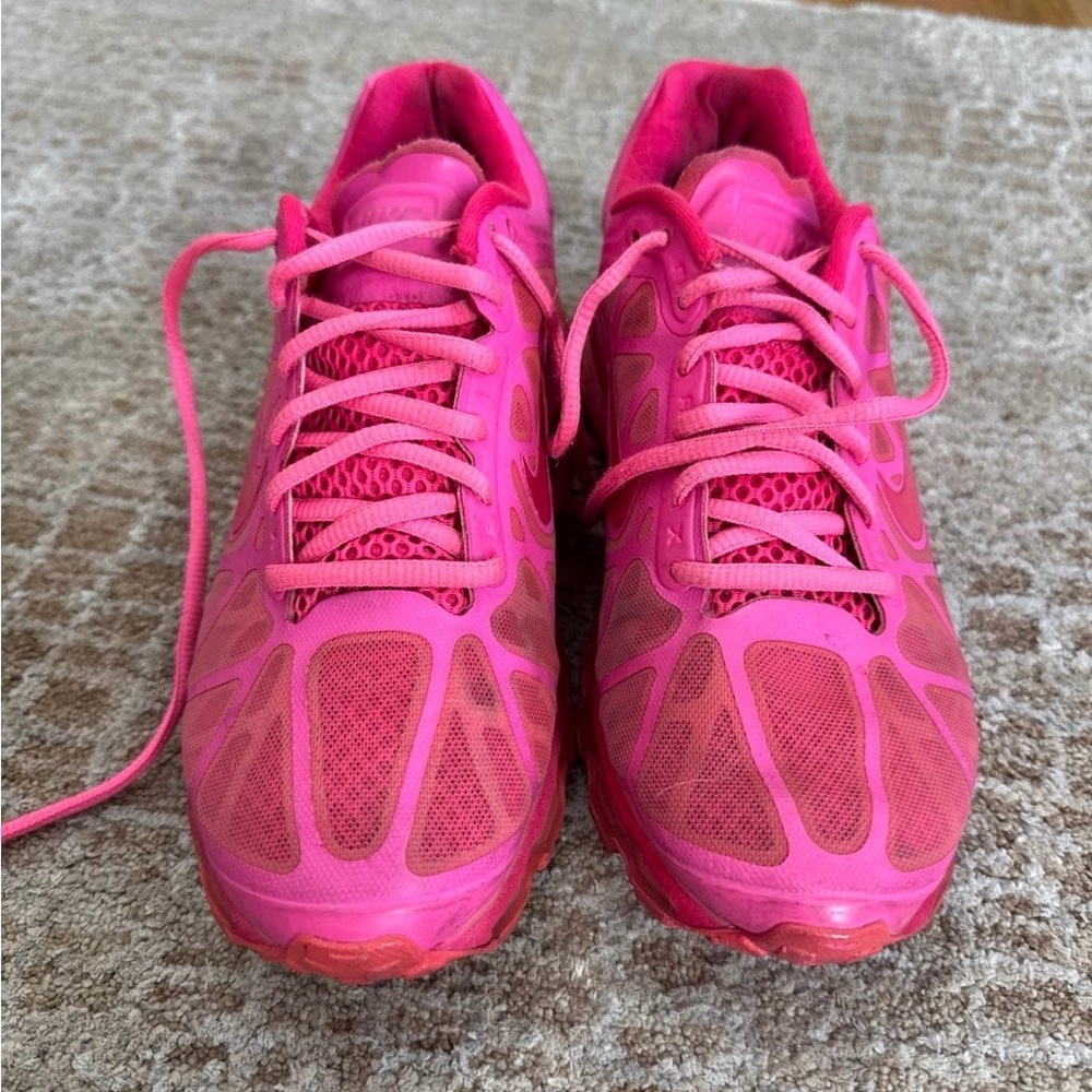 Vintage Nike Women's Laser Pink Airmax